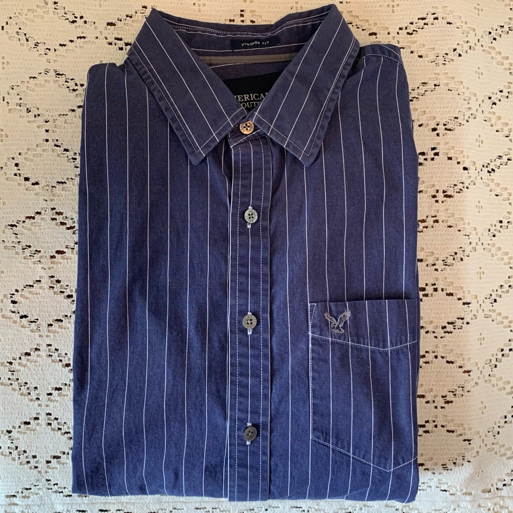 American Eagle Outfitters Button Down Shirt